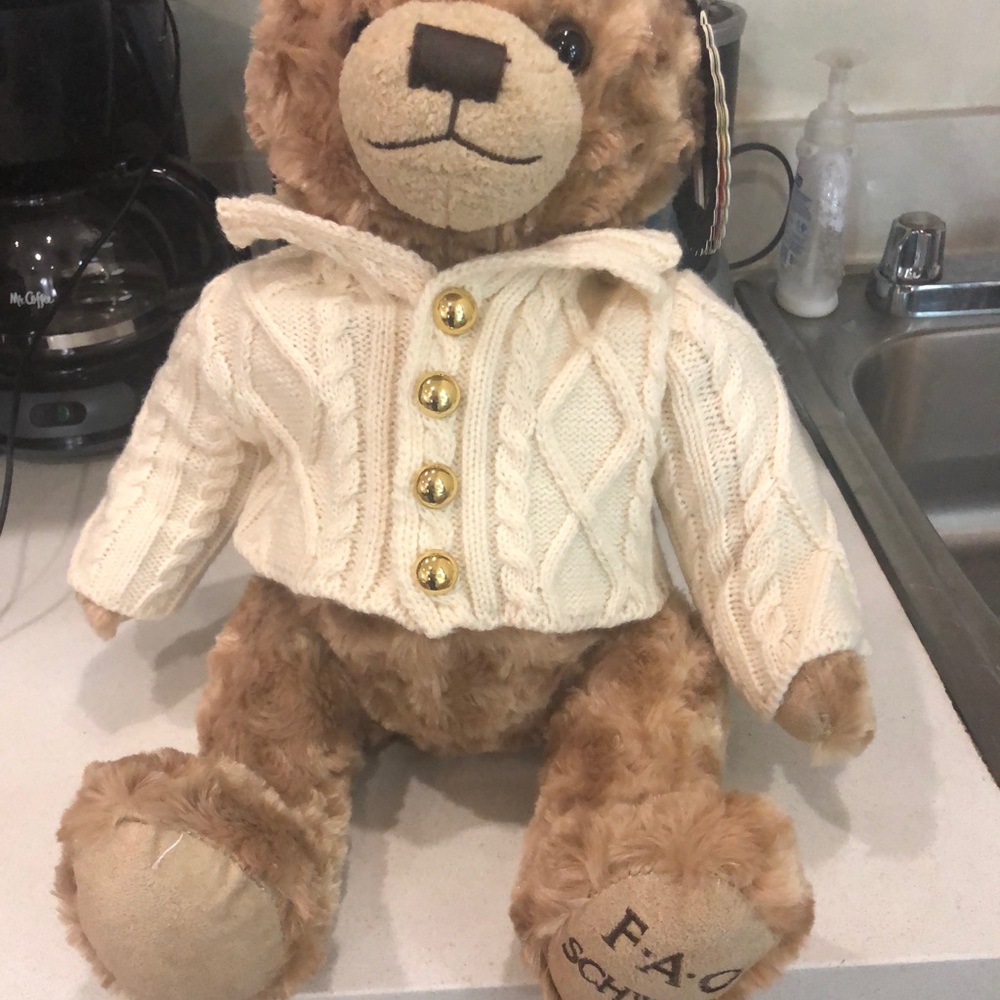FAO Schwarz Collectors Item Bear